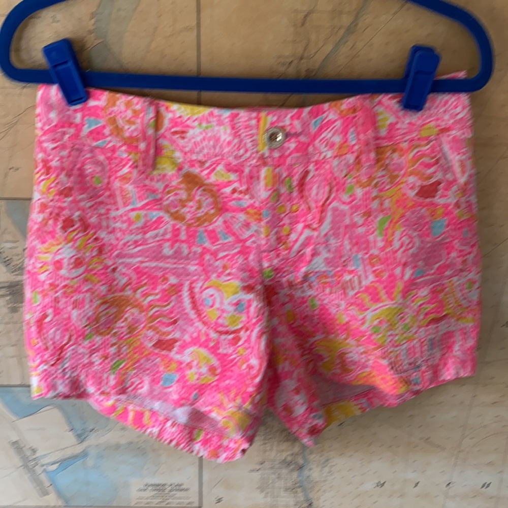 Lily Pulitzer Callahan Shorts - Picture 2 of 4